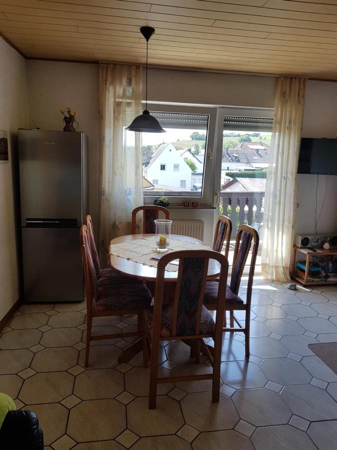 Ferienwohnung Weingut Sanders & Sanders Osann-Monzel エクステリア 写真